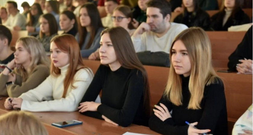 В Череповце на золотую медаль претендуют 74 школьника