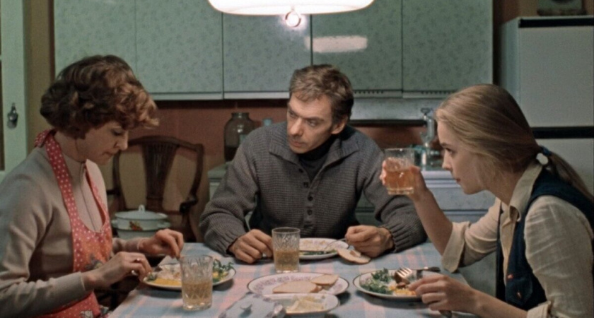 Узнайте за 20 секунд кадры из фильмов "Любовь и голуби" и "Москва слезам не верит"