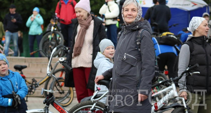 Стало известно, каким прабабушкам и прадедушкам положены доплаты к пенсии