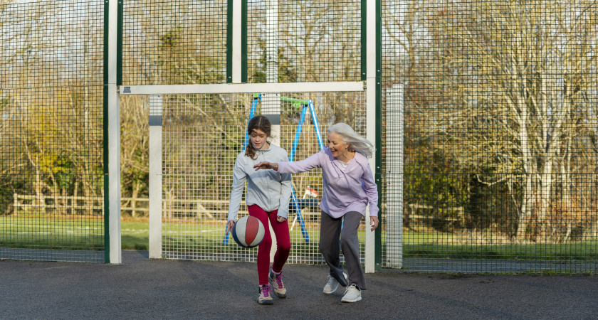 14 детских и спортивных площадок оборудуют в Шекснинском районе в этом году