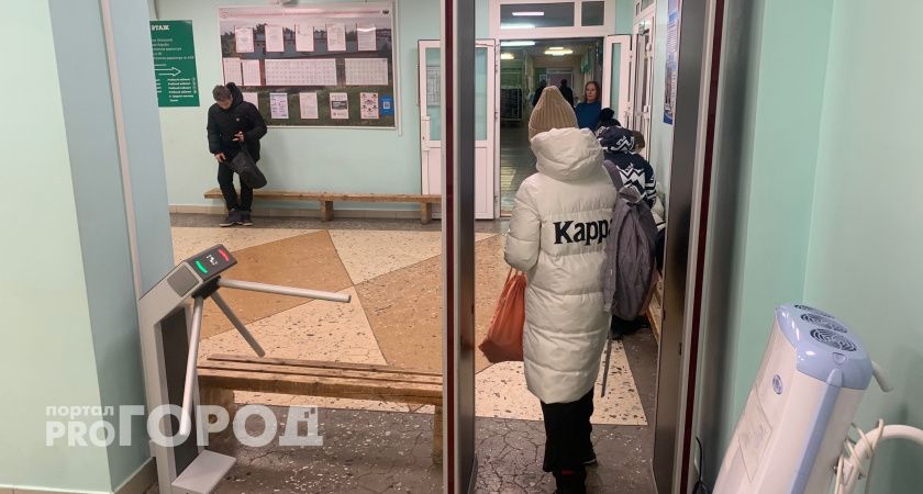 Полицейские провели профилактические беседы со школьниками Никольского района