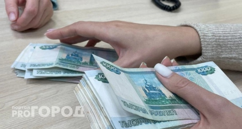 Зарплата ниже МРОТа станет незаконной: новый законопроект разработали в Госдуме