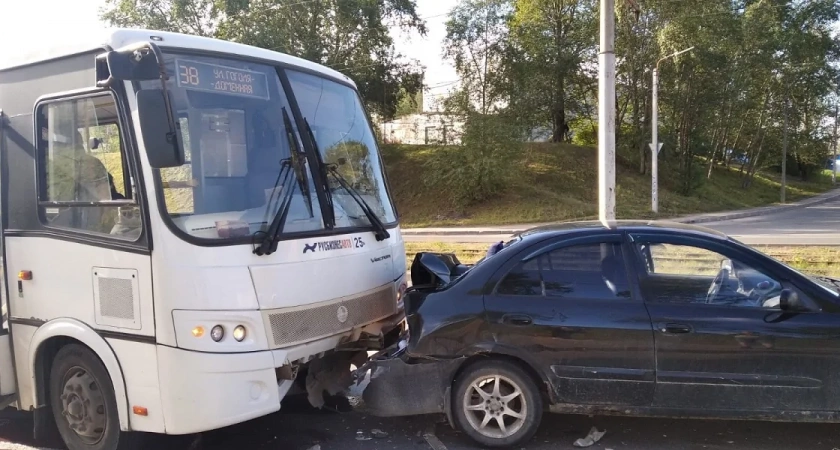 В Череповце произошло тройное ДТП с автобусом 