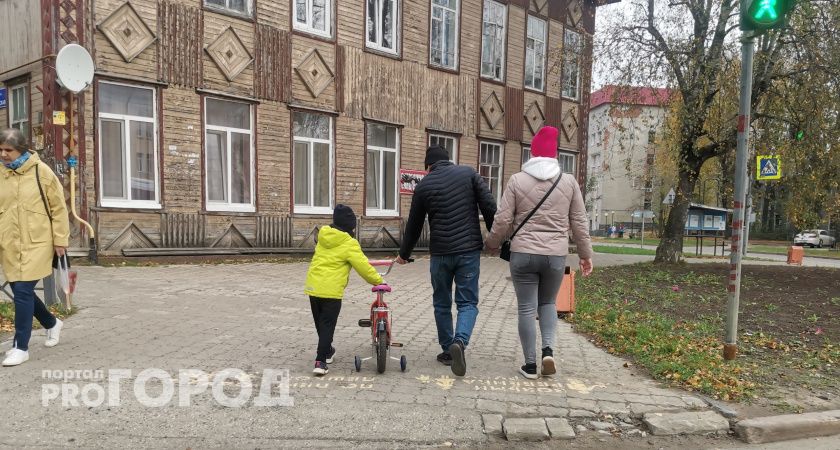 В Вологодской области больше четырехсот семей получили повышенный региональный маткапитал