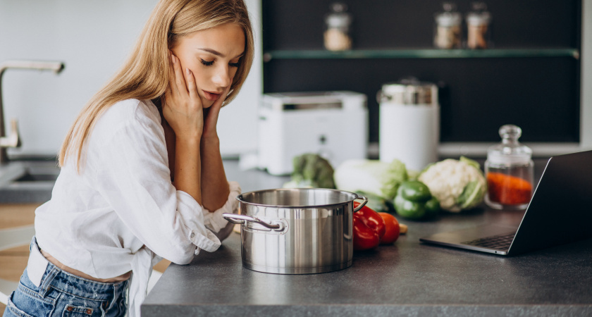 Любимый завтрак доведет до рака: даже маленький кусочек этого продукта в день хуже выкуренной сигареты