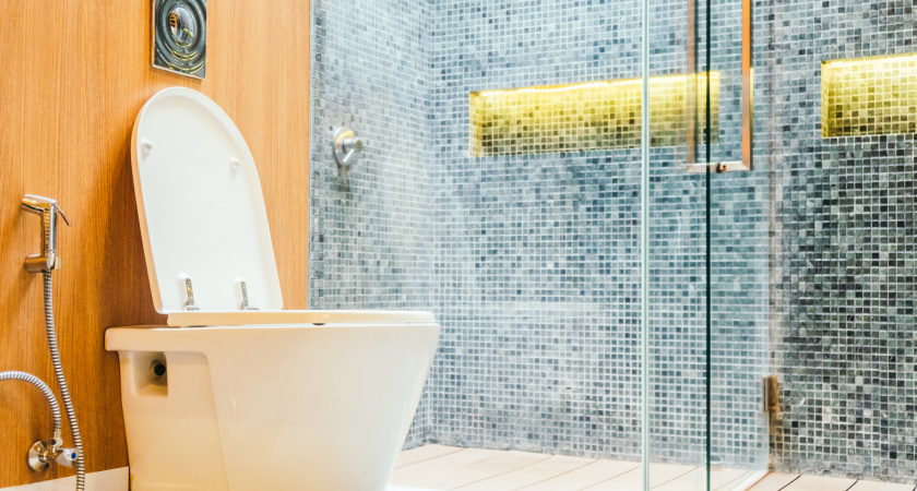 10 мл на 1 стакан — и унитаз чище нового: от мочевого камня и ржавчины не осталось и следа