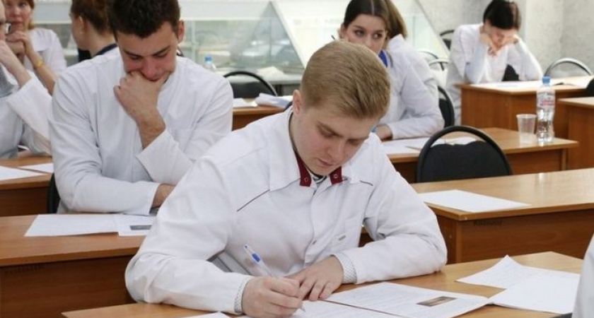 160 молодых вологжан подали заявки на целевое обучение в медицинских вузах
