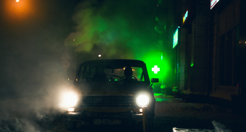 С понедельника всем водителям штраф 500 рублей: ГАИ начала поиск машин с такими фарами