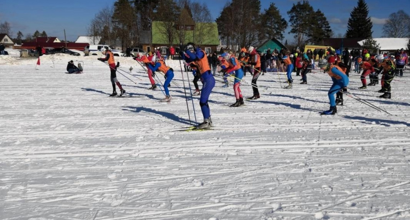 Новая трасса, ретро- и этно-забеги: Югорский лыжный марафон ждет гостей со всей страны