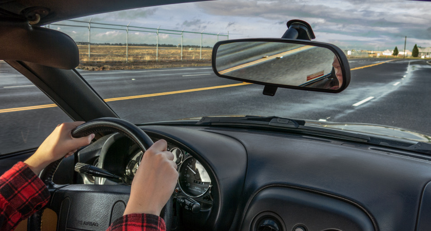 ГАИ стала массово отправлять машины на техосмотр и выписывать штраф в 500 рублей из-за таких фар