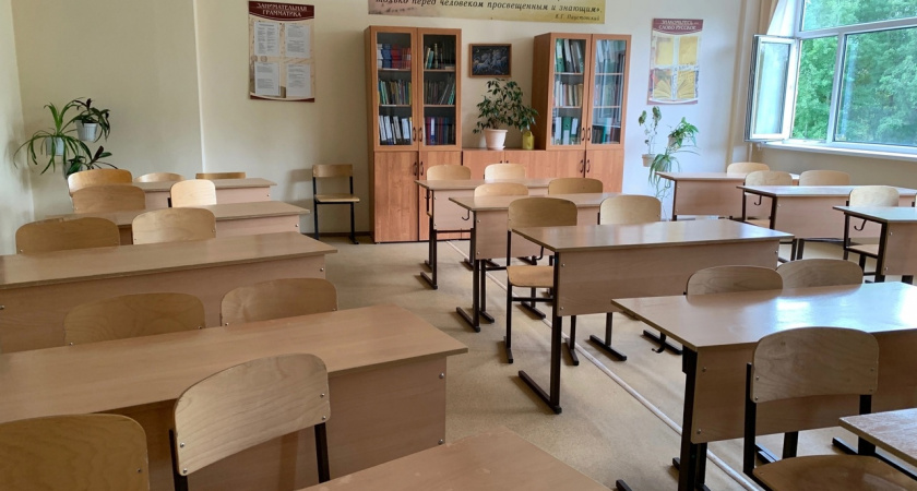 В Вологодской области полицейские нашли пропавших школьниц и вернули их домой