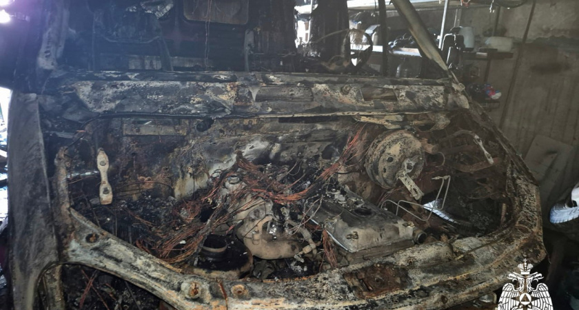 Газовое оборудование загорелось при ремонте "ГАЗели" в Вологде