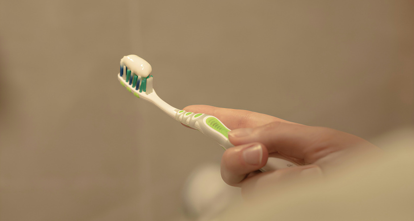 Находчивые хозяйки смешивают зубную пасту с уксусом именно в апреле: вот для чего это нужно