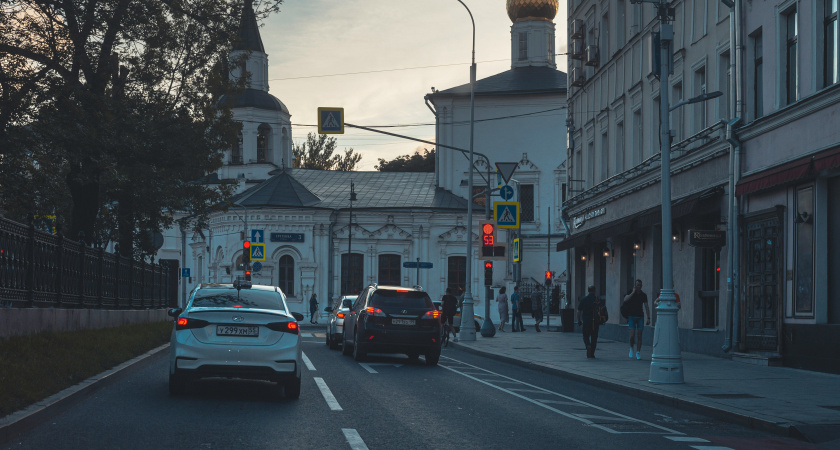 С 1 мая будут лишать прав сразу на 1,5 года: ГИБДД начнет искать именно 3 типа водителей