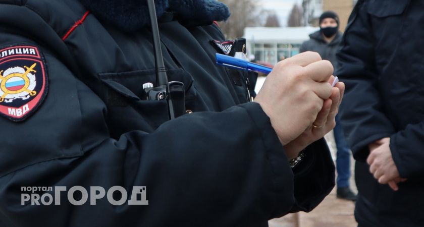 В Вологодской области водитель без удостоверения пытался сбежать от ответственности