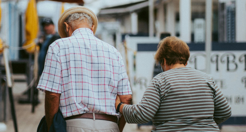 Сумма небольшая, но зато каждому. Эту выплату получат все пенсионеры в июне