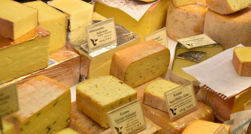 "Не покупайте этот сыр даже по акции - он в черном списке": что говорят эксперты Роскачества