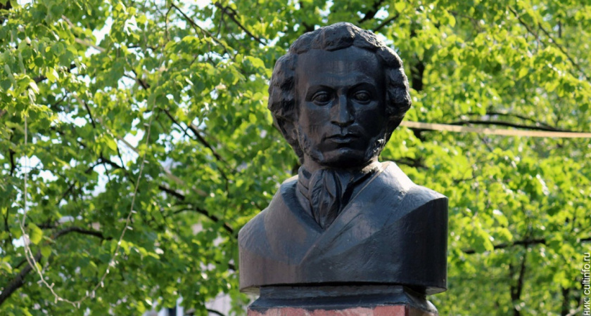 Вологда отметит Пушкинский день: стихи на французском, живая музыка и балы XIX века