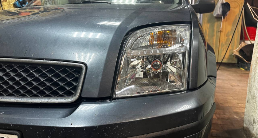 ГАИ назначают штраф 500 рублей и направляют на техосмотр автомобили с фарами, не соответствующими требованиям по свету и регулировке