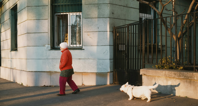 Указ утвержден. Пенсионеры, у которых пенсия меньше 32 577 рублей, получат денежную выплату