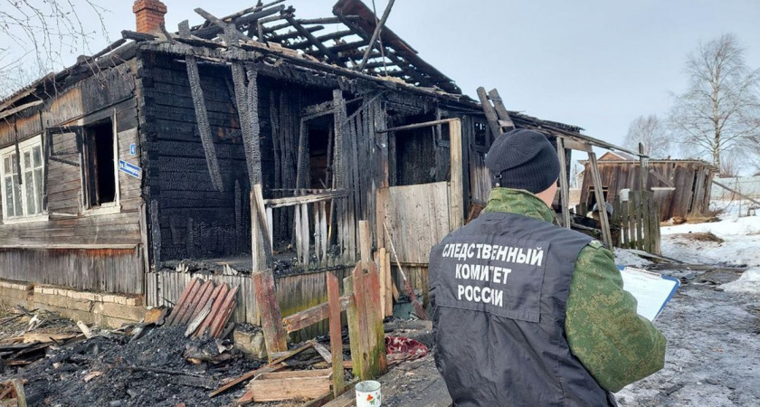 Вологжанке грозит срок за гибель гостя в пожаре из-за непотушенного окурка