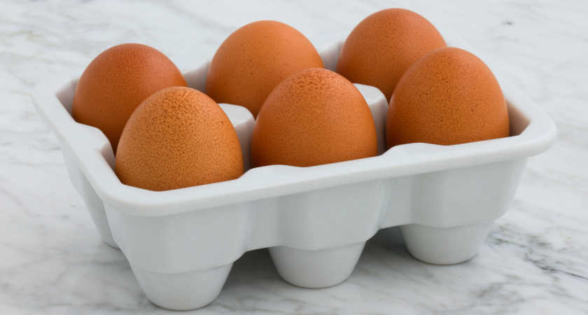 Почему яйца после варки нельзя класть в холодную воду: ошибка, которую совершают все