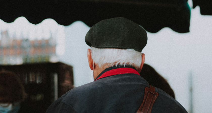 Пенсионеры ликуют: их освободили от платы за капремонт и вывоз мусора - но есть важные нюансы