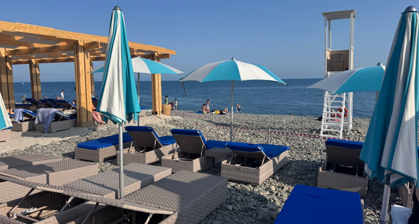 "Не поеду в отель, если там они": с кем отказываются отдыхать туристы из России - и вот почему