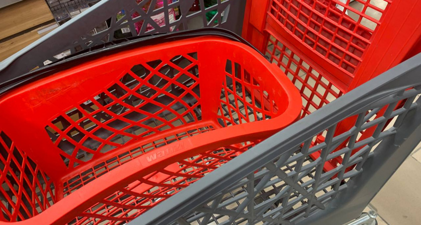 Обязан ли продавец складывать покупки покупателя в пакет? Запомните раз и навсегда