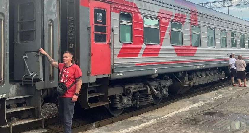 Признания проводницы РЖД: за занавесками в плацкарте охи-вздохи, у пассажиров регулярно что-нибудь пропадает