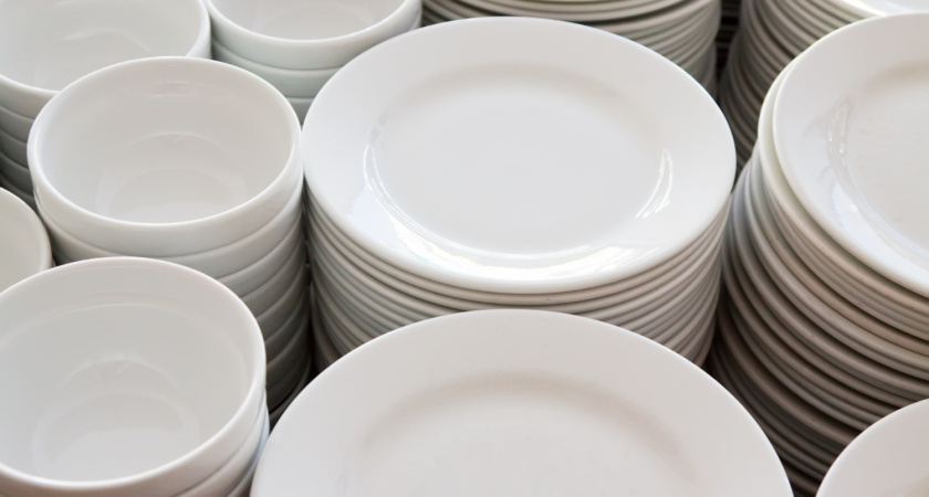 Чем стеклянная (и не только) посуда из "ФиксПрайса" и "Светофора" отличается от такой же в элитных магазинах