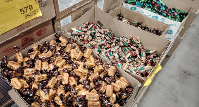 Росконтроль составил список конфет, в которых нет пальмового масла