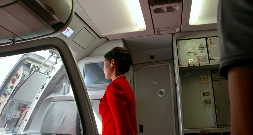 В какие страны стюардессы и бортпроводники не любят летать – именно по этим причинам