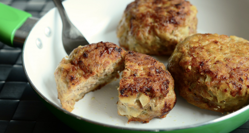 Котлеты из советской столовой, о которых ходили легенды. Раскрываю секреты их сочности и вкуса