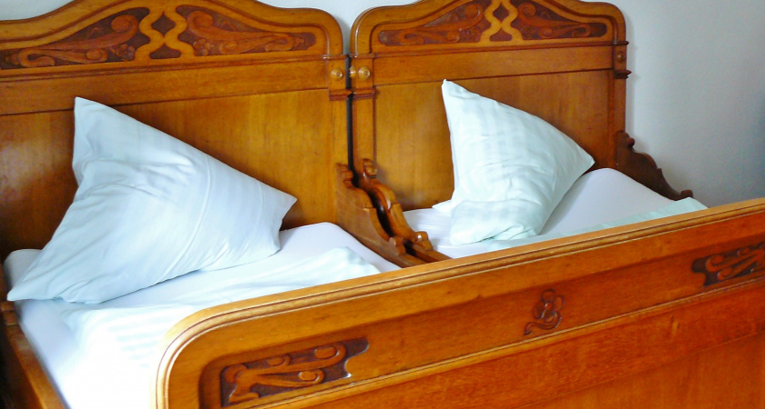 Стираете постельное белье каждую неделю – а правильно ли?