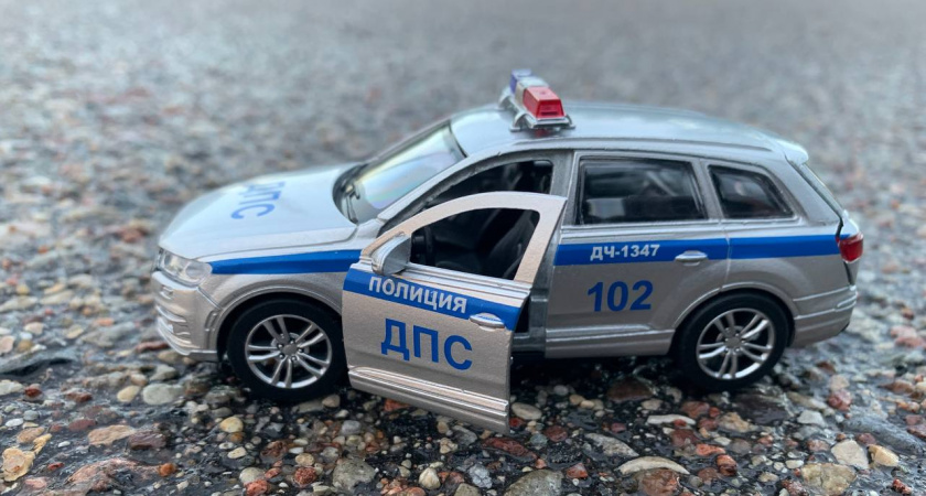 ГИБДД разъяснила: что делать водителю, если он выехал за стоп-линию на красный свет