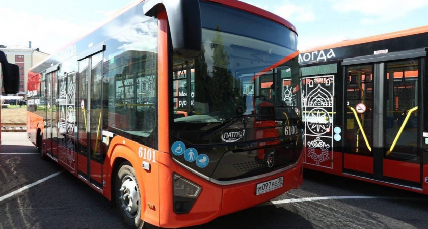 В Вологодской области ищут более 100 водителей автобусов с зарплатой до 131 тысячи рублей