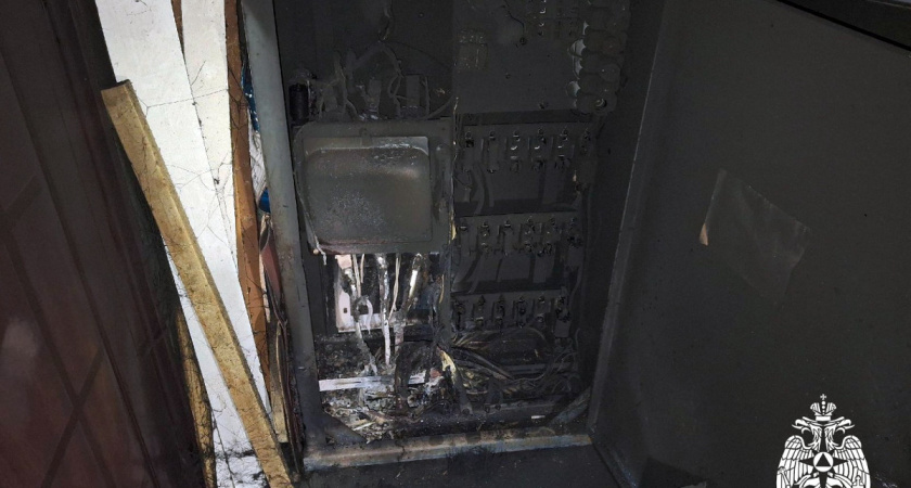 В Вологде при пожаре в жилом доме спасли 16 человек