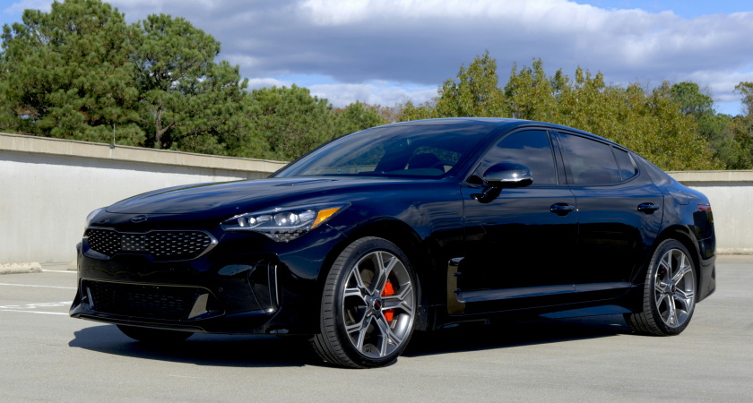 KIA Stinger - вот это настоящий драйв, хваленые Audi и BMW ему и в подметки не годятся!