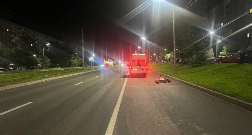 В Вологодской области водитель электросамоката не справился с управлением и попал в больницу