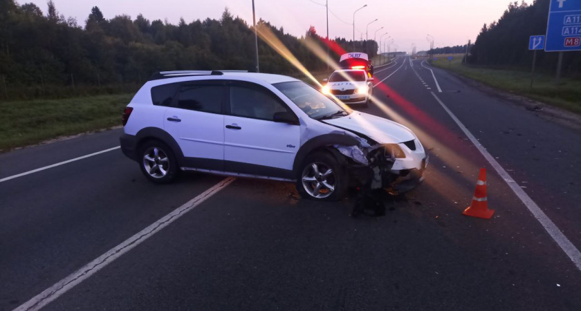 Пассажирка пострадала в ДТП с двумя иномарками в Вологодской области