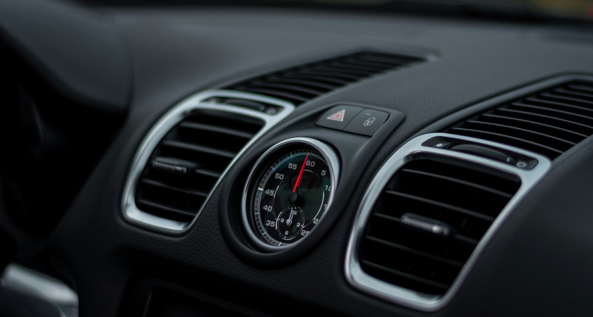 Водителей, у которых есть кондиционер в машине, ждет штраф 500 рублей: рассказываем, кого именно это коснется