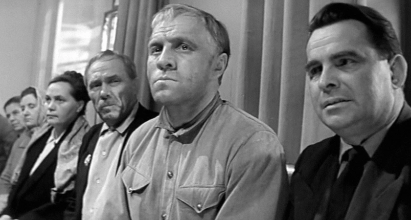 Возмущение зрителей было так велико, что этот советский фильм предложили уничтожить сразу после первого показа