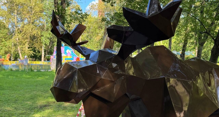 В Вологодской области парк оживает благодаря новым полигональным скульптурам