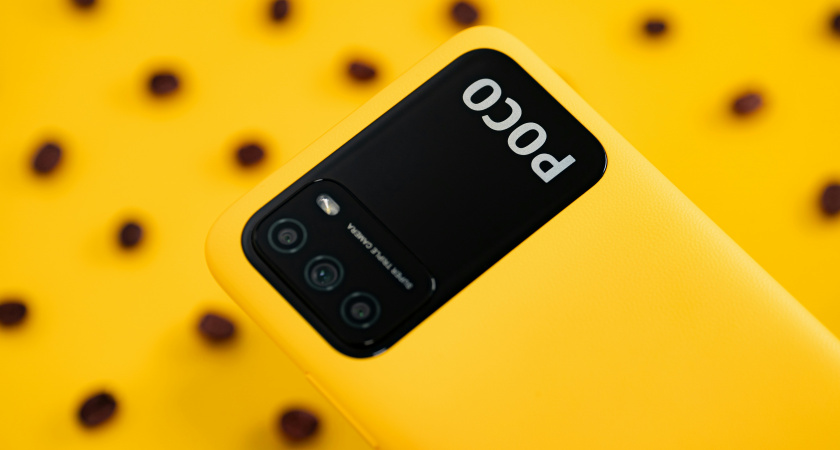 10 лучших выгодных смартфонов августа. Куча Xiaomi Poco, легендарный Honor и отличный iPhone