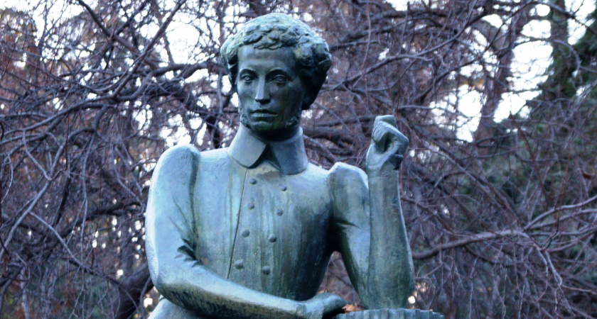 Главная ошибка всех мужчин в 1 цитате Пушкина — прошло 100 лет, но остаётся актуальной спустя сто лет