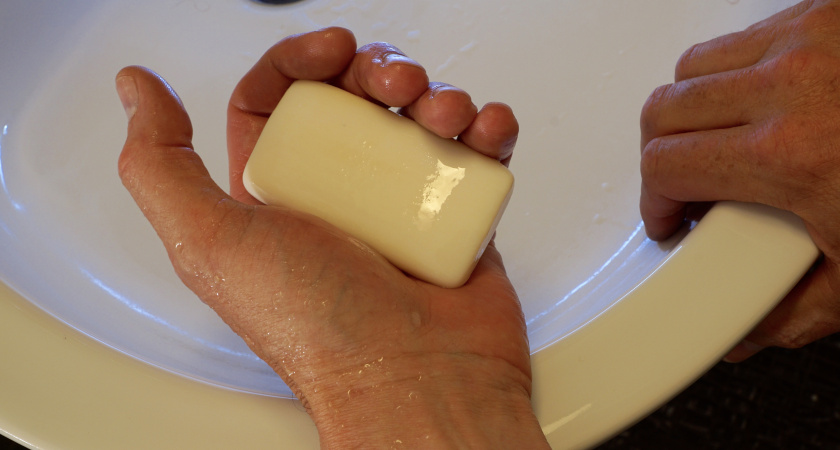 Мыло - не единственный продукт, который должен быть в мыльнице: полезный лайфхак