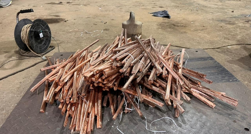 Жителей Вологодской области будут судить за кражу с завода медного кабеля