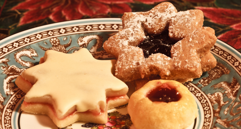 Купила пряники заварные с начинками от бренда магазина «Спар», попробовала - делюсь впечатлениями