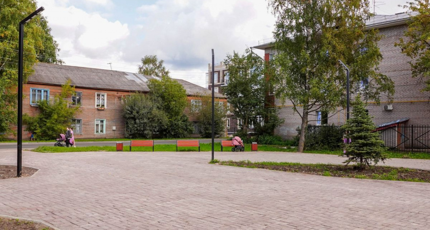 В Вологде завершилось благоустройство парка на улице Карла Маркса